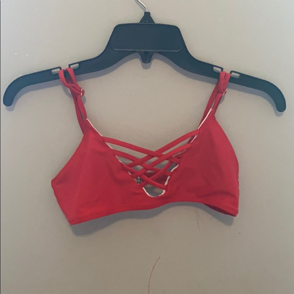 cross top bikini
